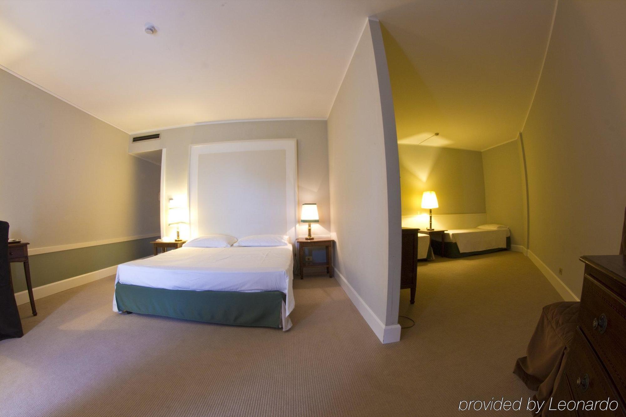 Blue Dream Hotel モンセーリチェ エクステリア 写真